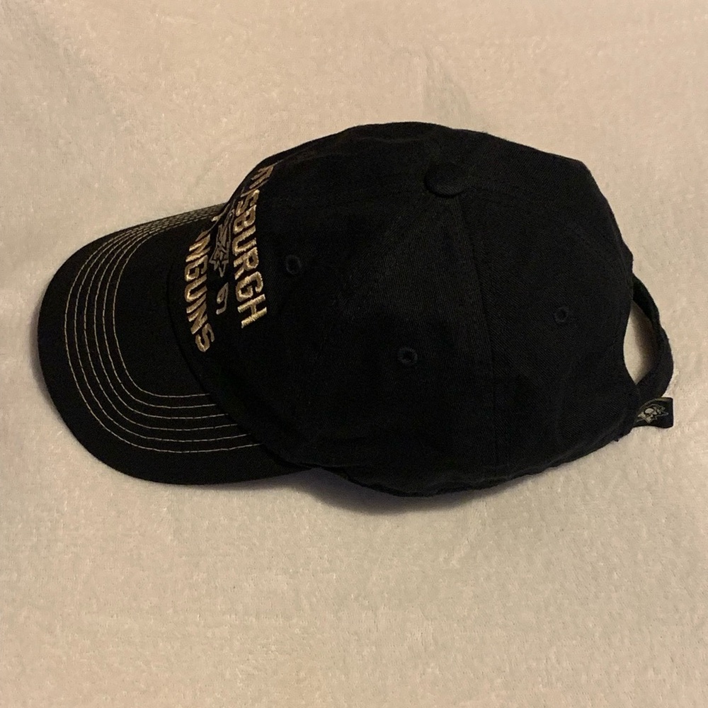 Pittsburgh Penguins hat - Picture 2 of 8
